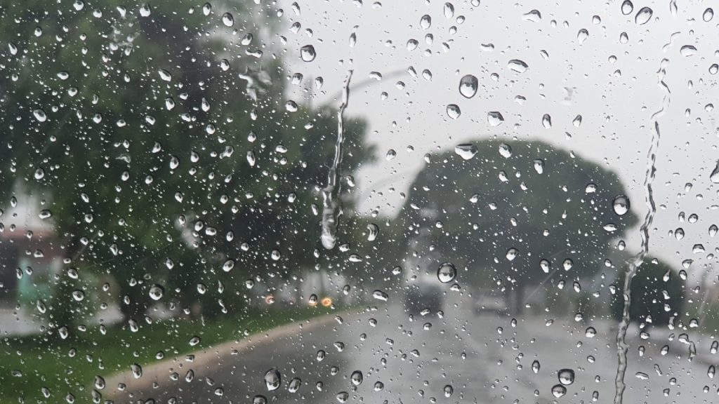 Previsão do tempo: Chuva, trovoadas e risco de tempestades marcam o sábado (04) em Catalão